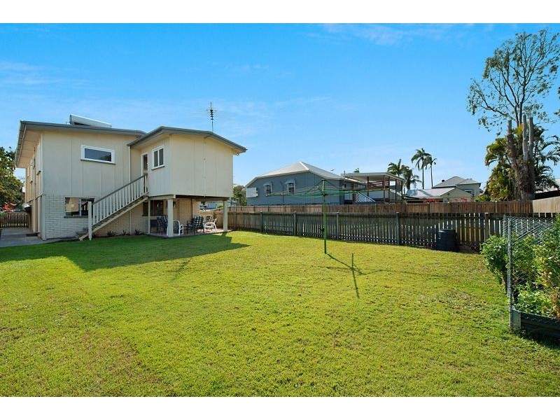 56 Bevington Street, Sandgate QLD 4017