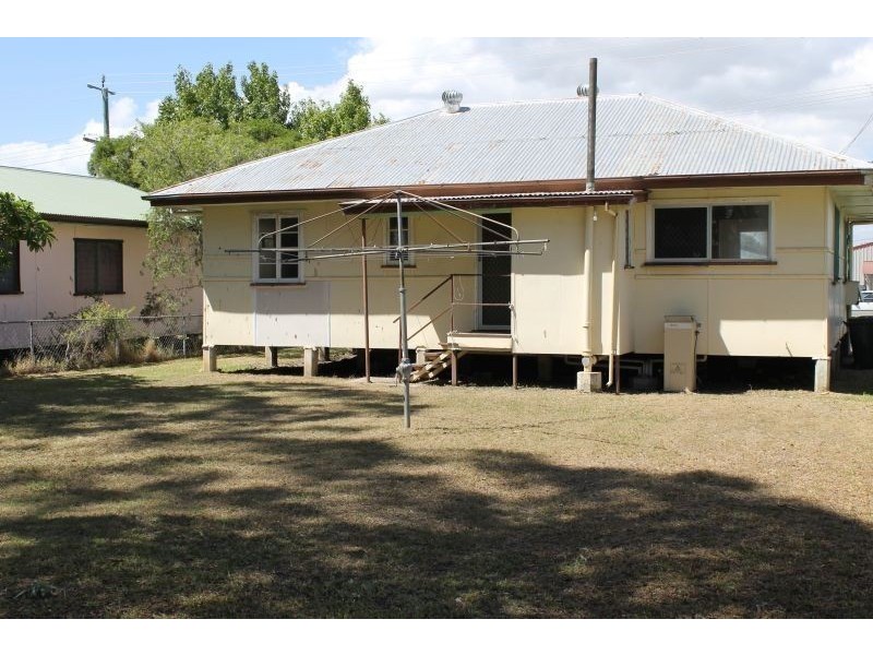 119 Hoskins Street, Sandgate QLD 4017