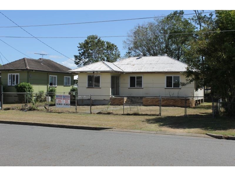 119 Hoskins Street, Sandgate QLD 4017