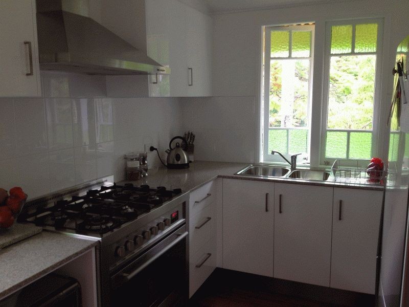 86 Yundah Street, Shorncliffe QLD 4017