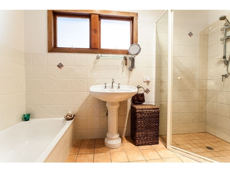 10 Darling Street, Sandgate QLD 4017