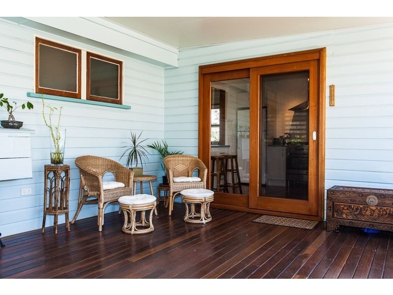 10 Darling Street, Sandgate QLD 4017