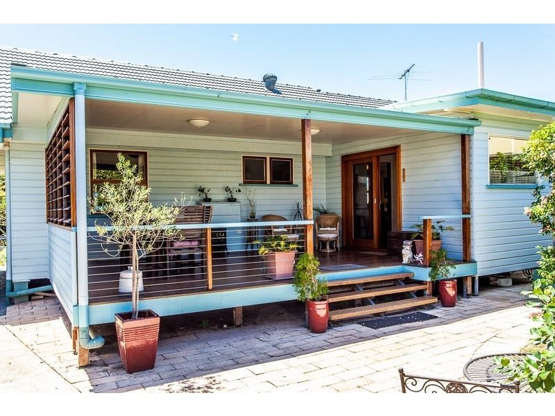 10 Darling Street, Sandgate QLD 4017