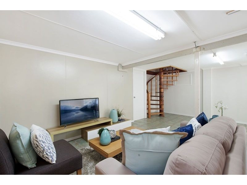 245 Lascelles Street, Brighton QLD 4017