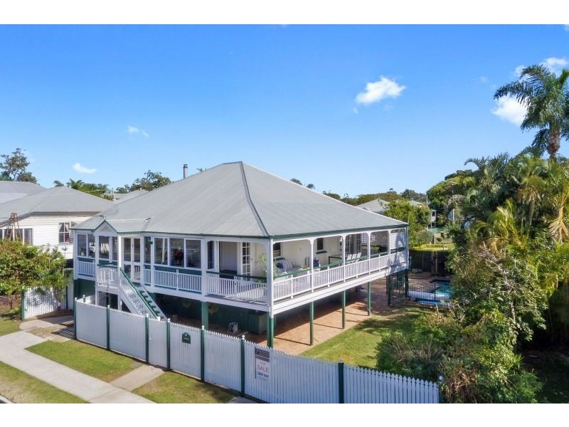 58 Fifth Avenue, Sandgate QLD 4017