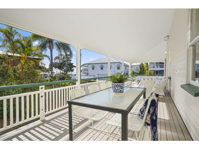 58 Fifth Avenue, Sandgate QLD 4017