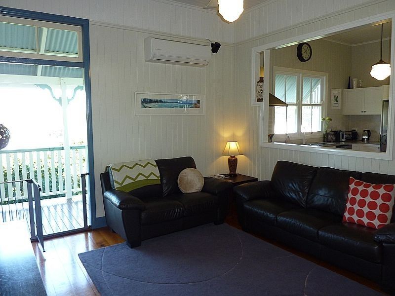 12 Lunn Street, Sandgate QLD 4017