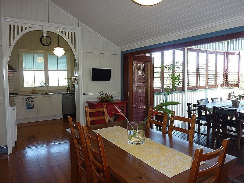 12 Lunn Street, Sandgate QLD 4017