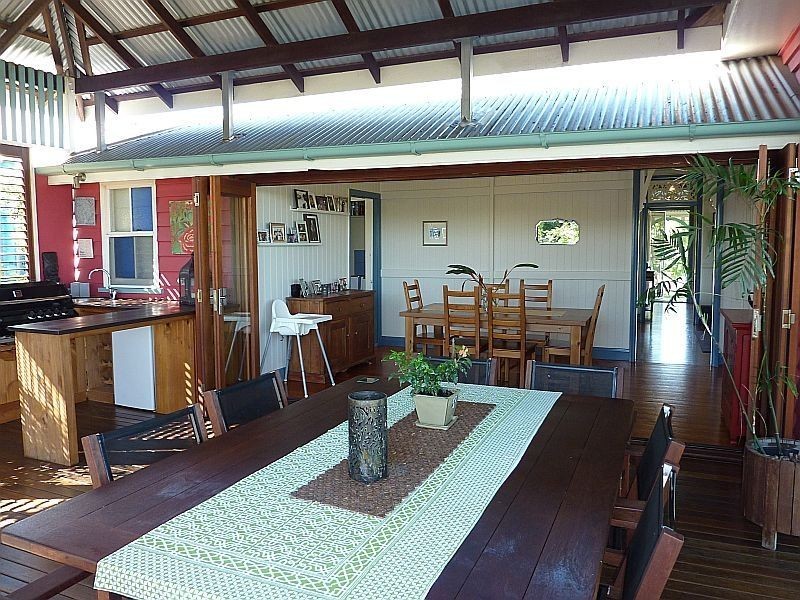 12 Lunn Street, Sandgate QLD 4017