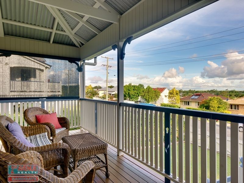 43 Hoskins Street, Sandgate QLD 4017