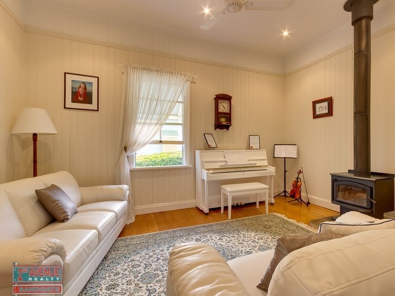 43 Hoskins Street, Sandgate QLD 4017