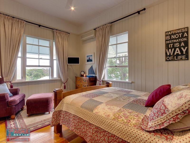 43 Hoskins Street, Sandgate QLD 4017