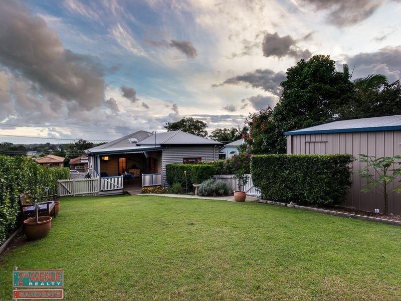 43 Hoskins Street, Sandgate QLD 4017