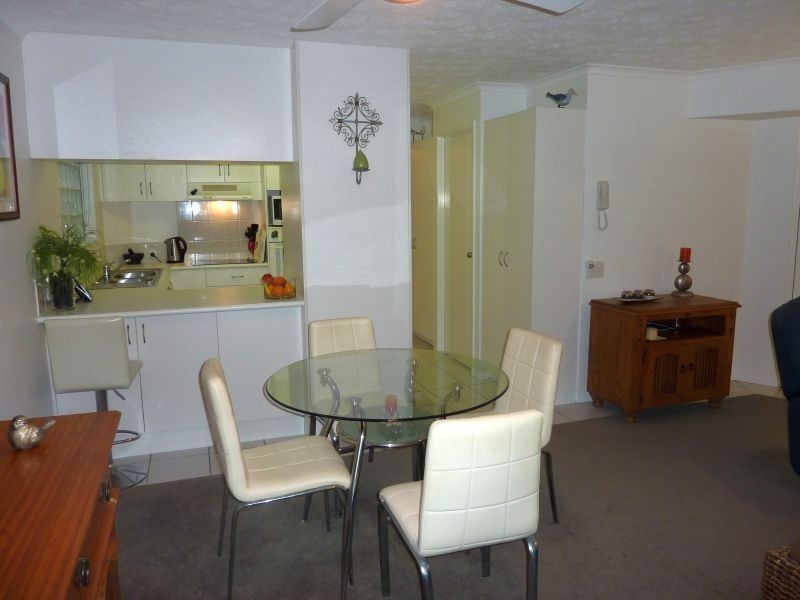 1/154 Eagle Terrace, Sandgate QLD 4017