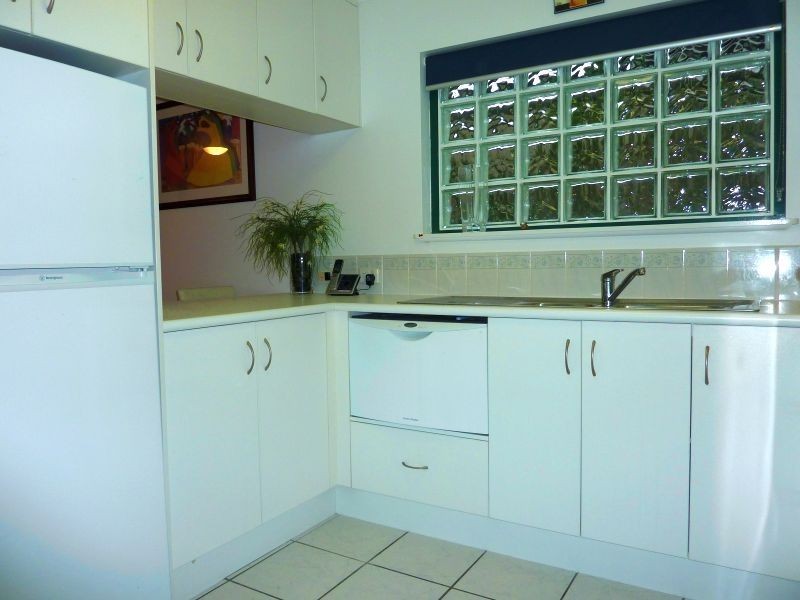 1/154 Eagle Terrace, Sandgate QLD 4017