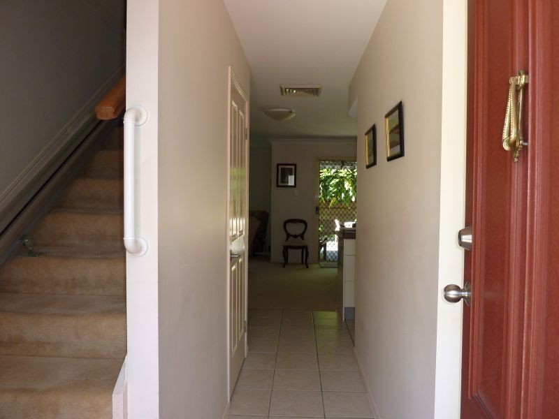 4/222 Rainbow Street, Sandgate QLD 4017