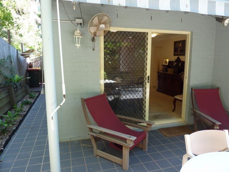 4/222 Rainbow Street, Sandgate QLD 4017