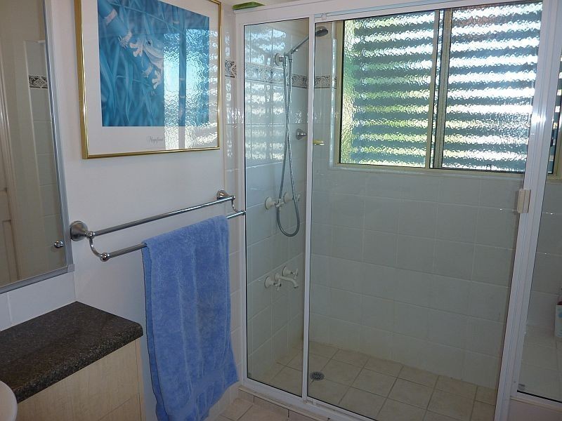 4/222 Rainbow Street, Sandgate QLD 4017