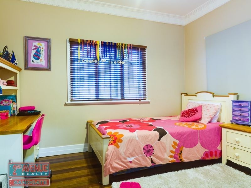48 Alexandra Street, Sandgate QLD 4017