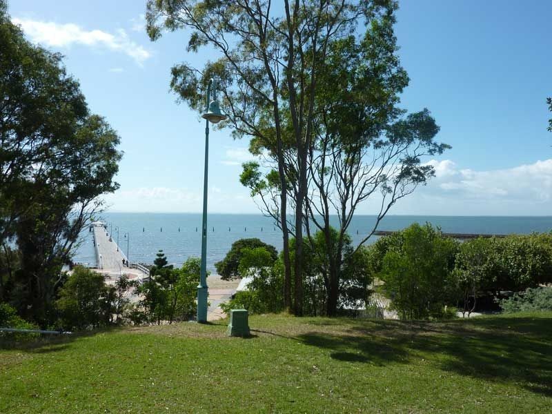 14 Sunday Street, Shorncliffe QLD 4017