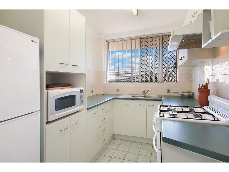 3/43 Fifth Avenue, Sandgate QLD 4017