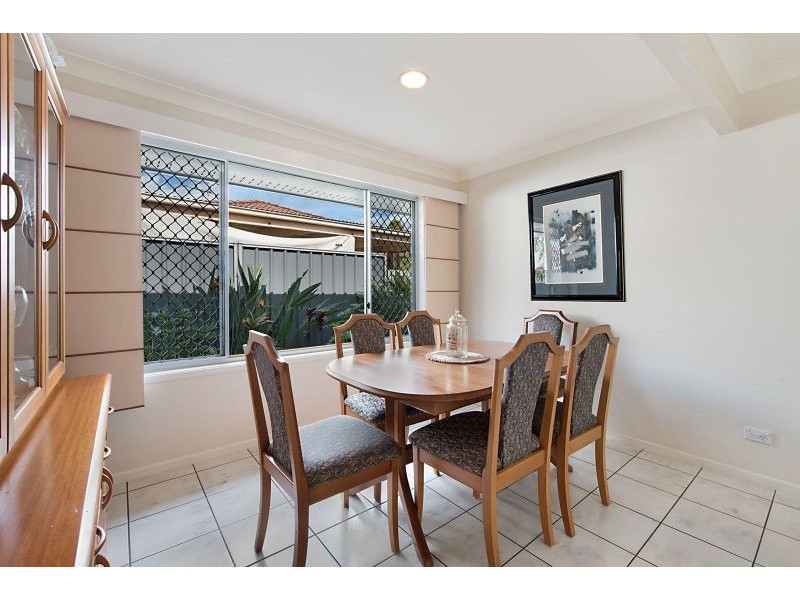 4 Sovereign Place, Boondall QLD 4034