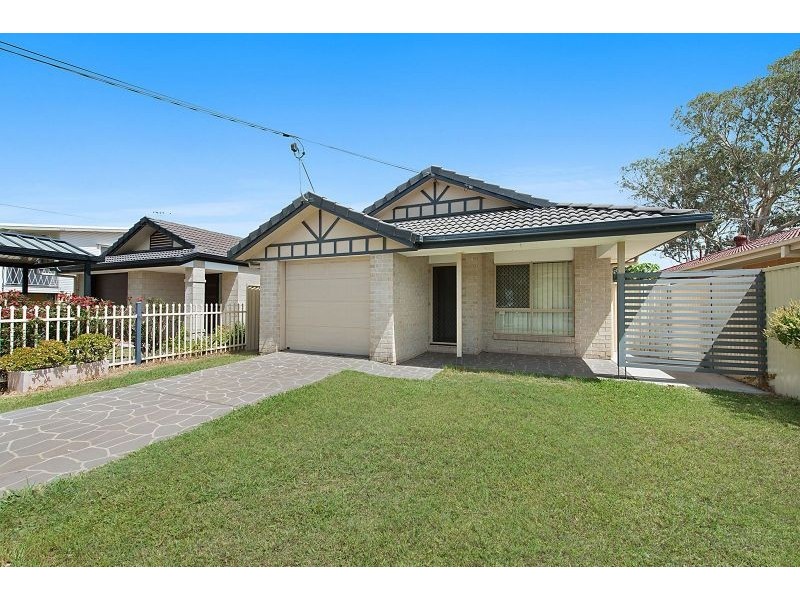 19 Nearra Street, Deagon QLD 4017