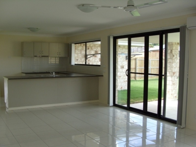 3 Beatle Parade, Calliope QLD 4680