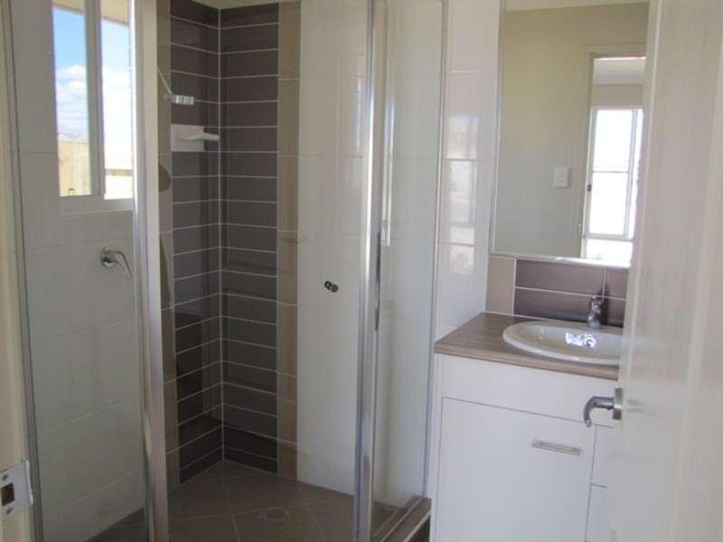 9 Abbey Place, Calliope QLD 4680