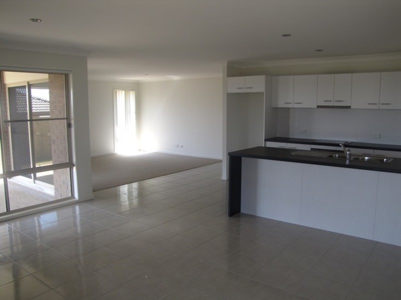 9 Fleet Street, Calliope QLD 4680