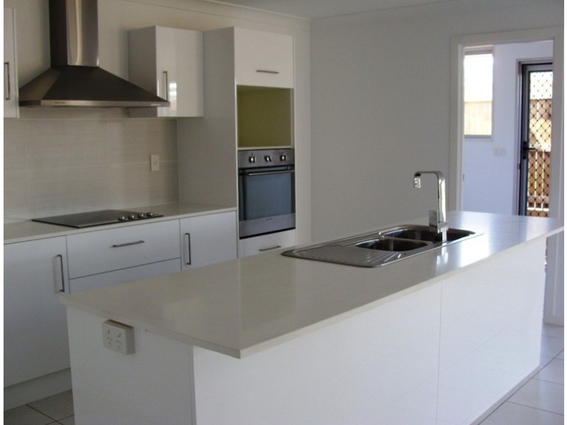 2/1 Stockbridge Court, Calliope QLD 4680