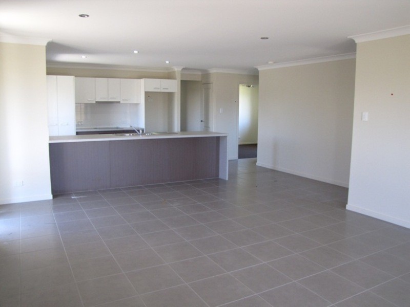 14 Canal Street, Calliope QLD 4680
