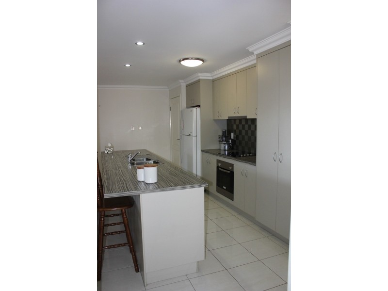 13  Sunpoint Way, Calliope QLD 4680