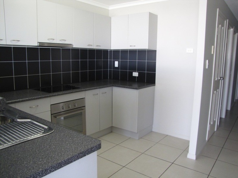 2/14 Hannah Street, Calliope QLD 4680