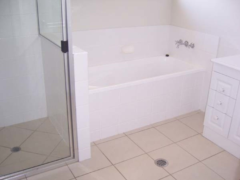 12 North Ridge Drive, Calliope QLD 4680