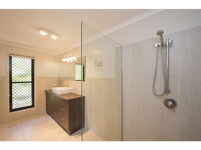 9 Plimsoll Court, Tannum Sands QLD 4680