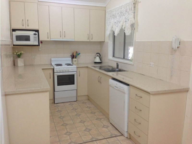 00 Ambrose Bracewell Rd, Ambrose QLD 4695