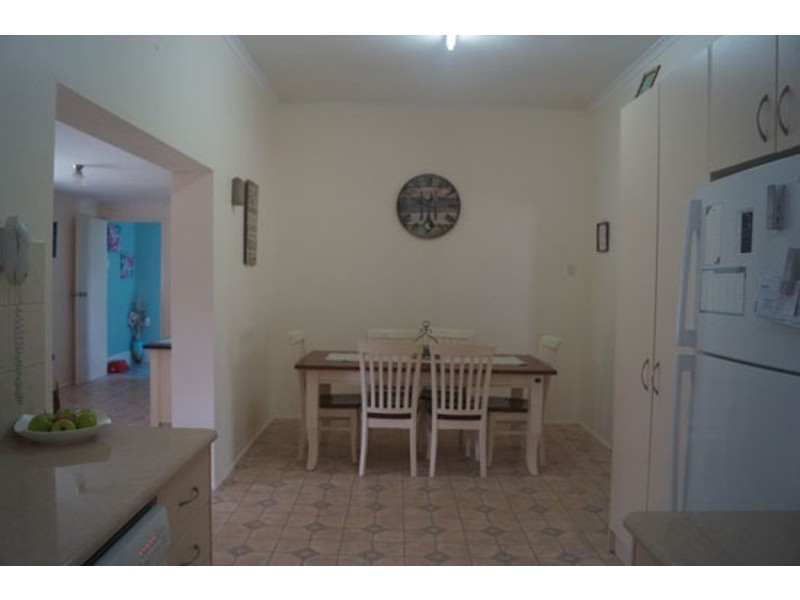 00 Ambrose Bracewell Rd, Ambrose QLD 4695