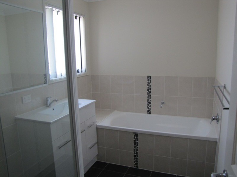 19 Central Avenue, Calliope QLD 4680