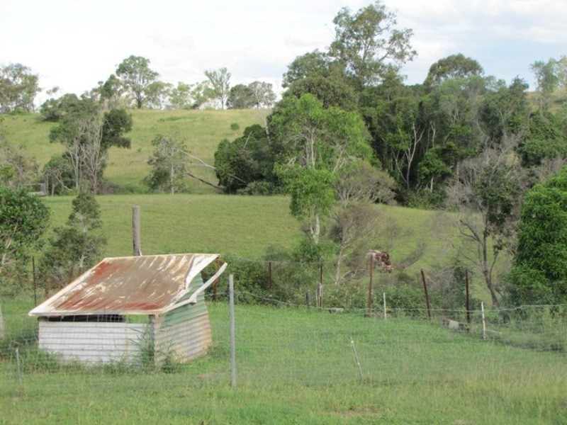 119 Aplin Rd, Mount Larcom QLD 4695