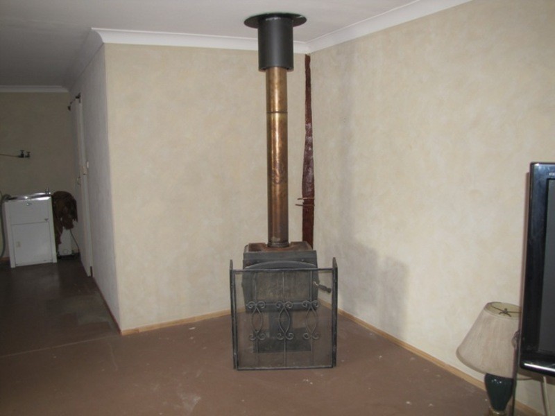 119 Aplin Rd, Mount Larcom QLD 4695