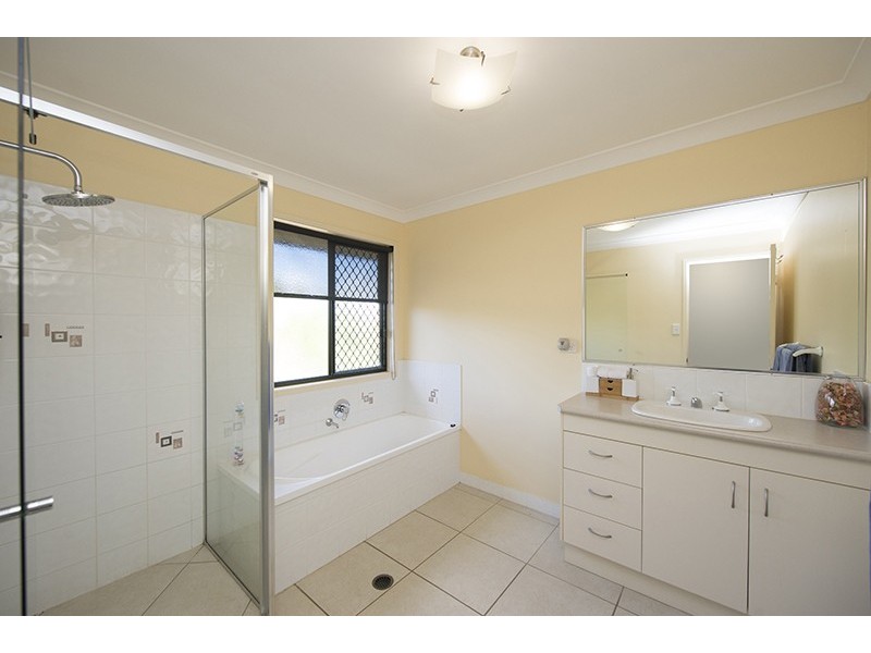 2 Walker Drive, Calliope QLD 4680