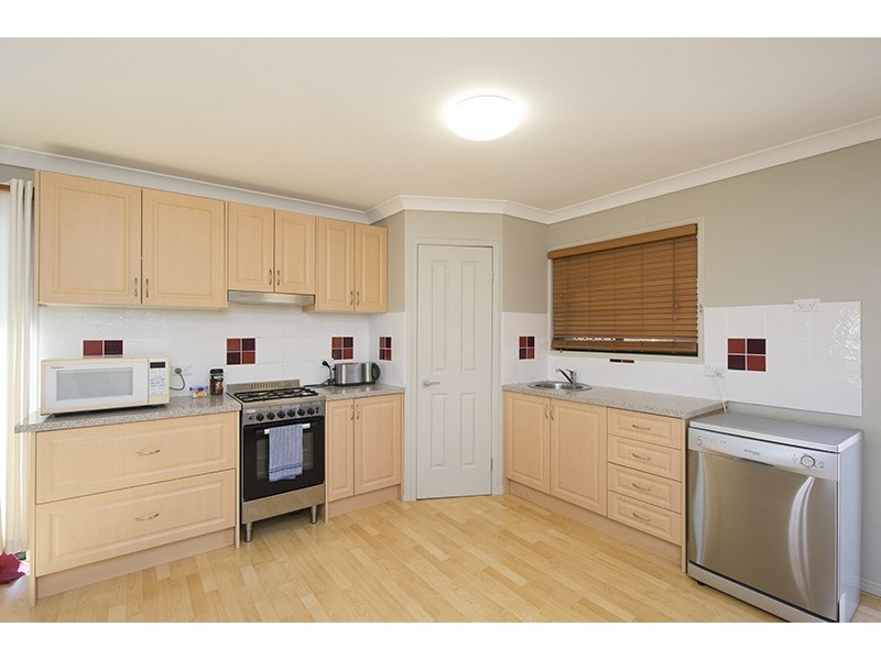 2 Walker Drive, Calliope QLD 4680