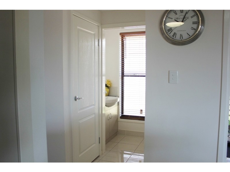 13  Sunpoint Way, Calliope QLD 4680
