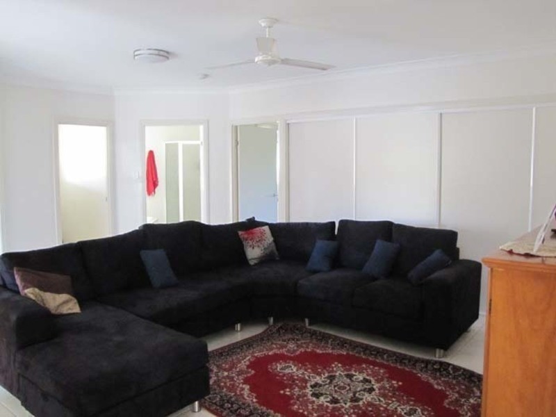 48097 Bruce Highway, Tannum Sands QLD 4680