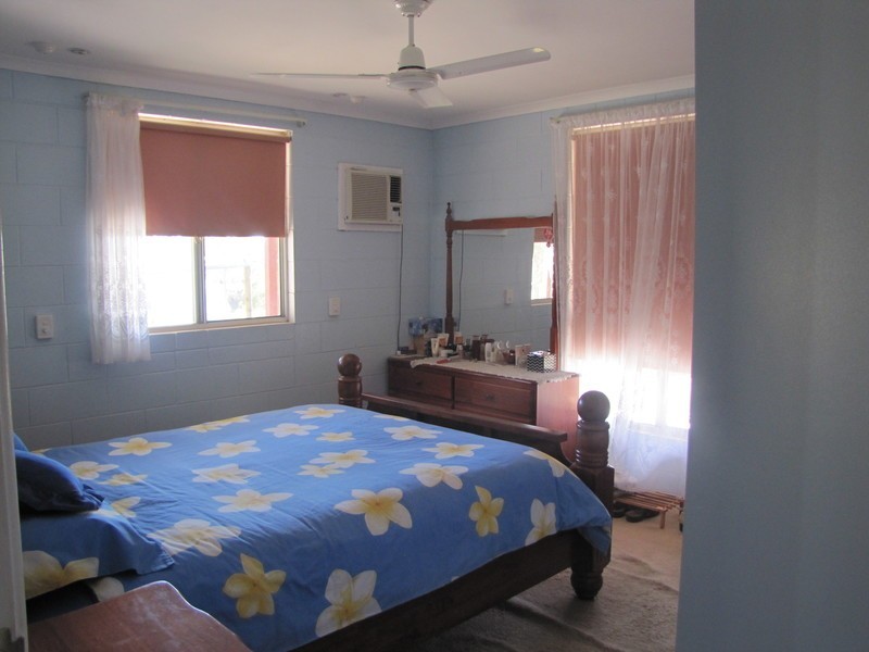 11 Clayton Road, Wurdong Heights QLD 4680