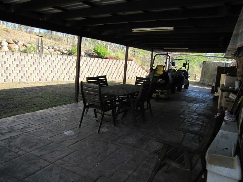 11 Clayton Road, Wurdong Heights QLD 4680