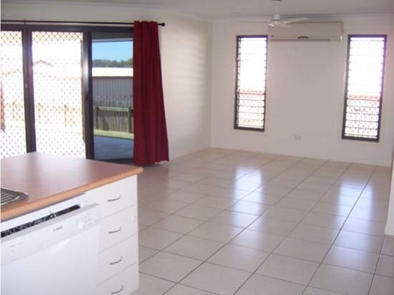 33 Central Avenue, Calliope QLD 4680