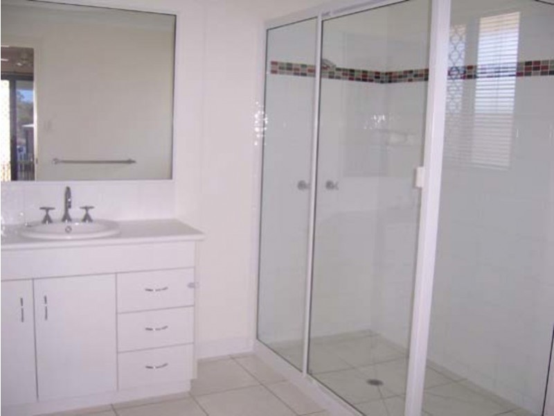 33 Central Avenue, Calliope QLD 4680