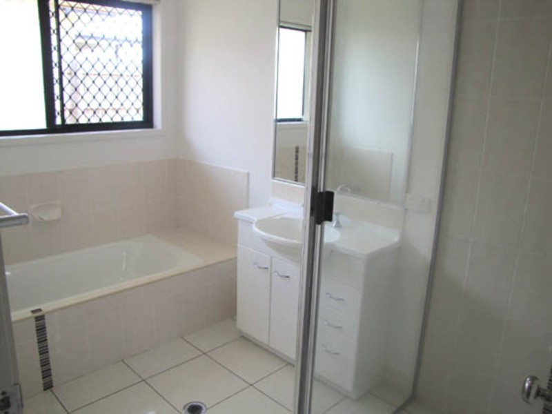 12  Mulligan Crescent, Calliope QLD 4680